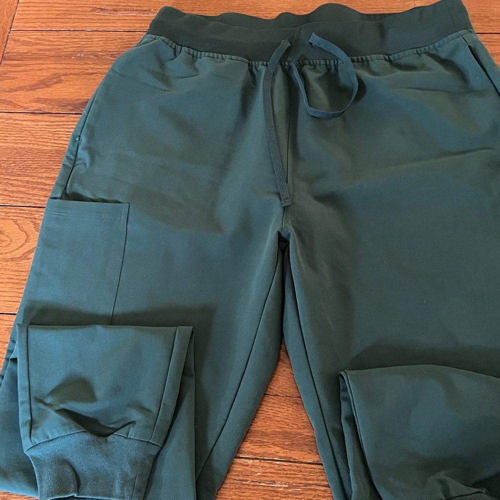 Mandala Jogger Scrub Pants size L